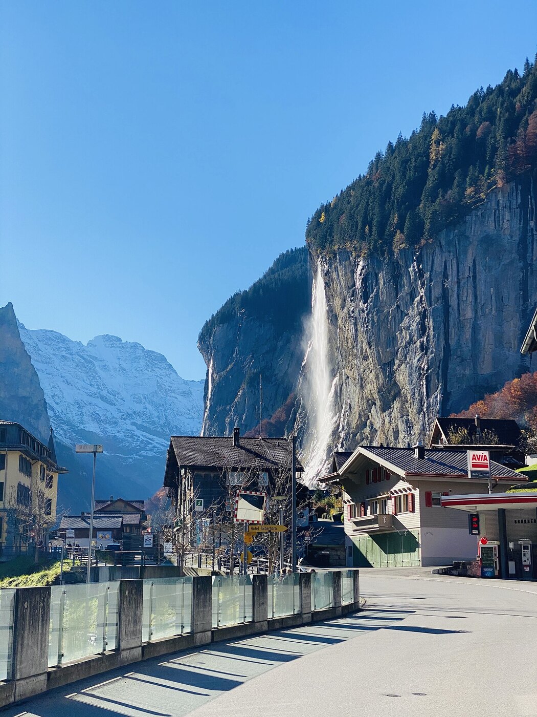 Switzerland travel guide image 2