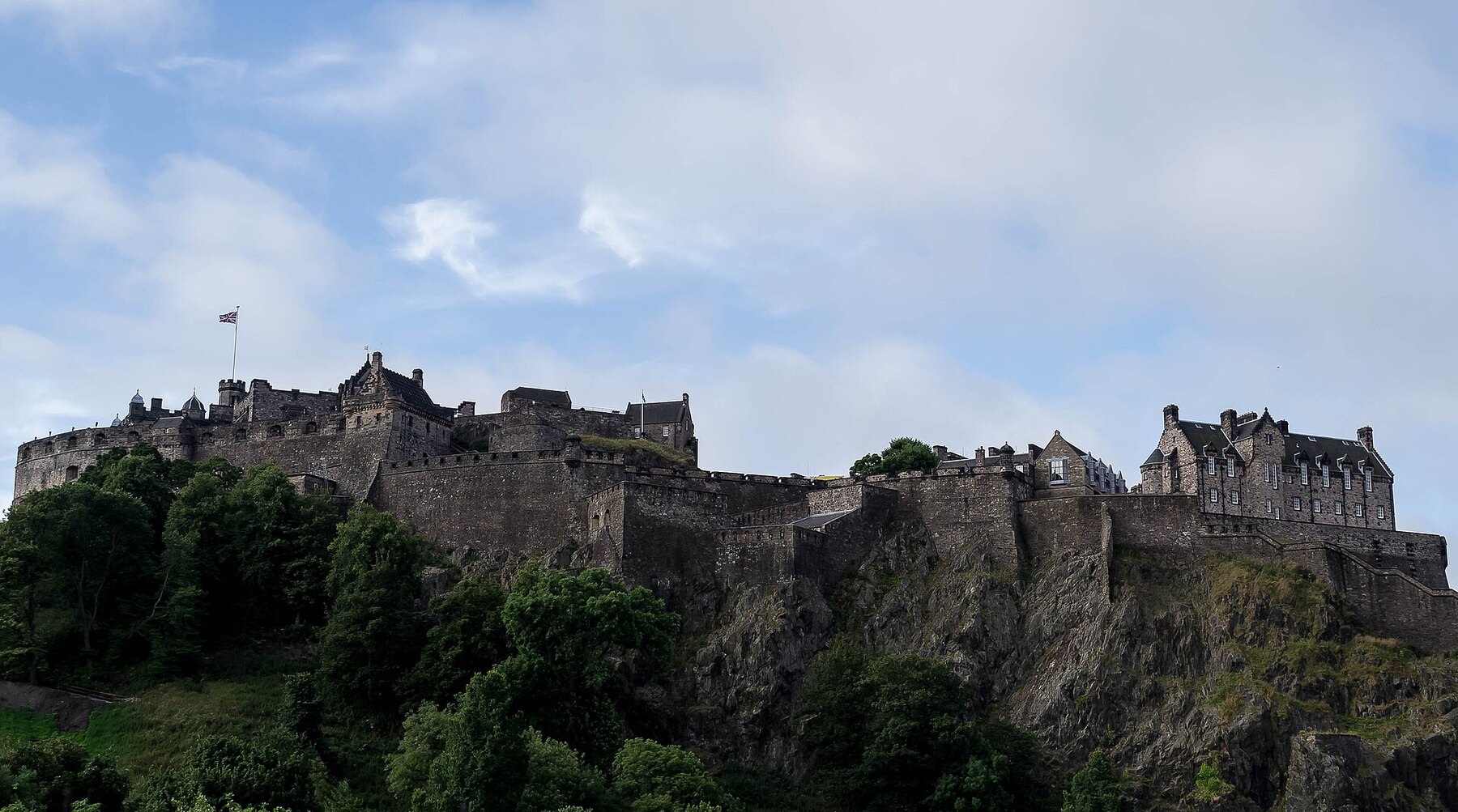 United Kingdom travel guide image 2